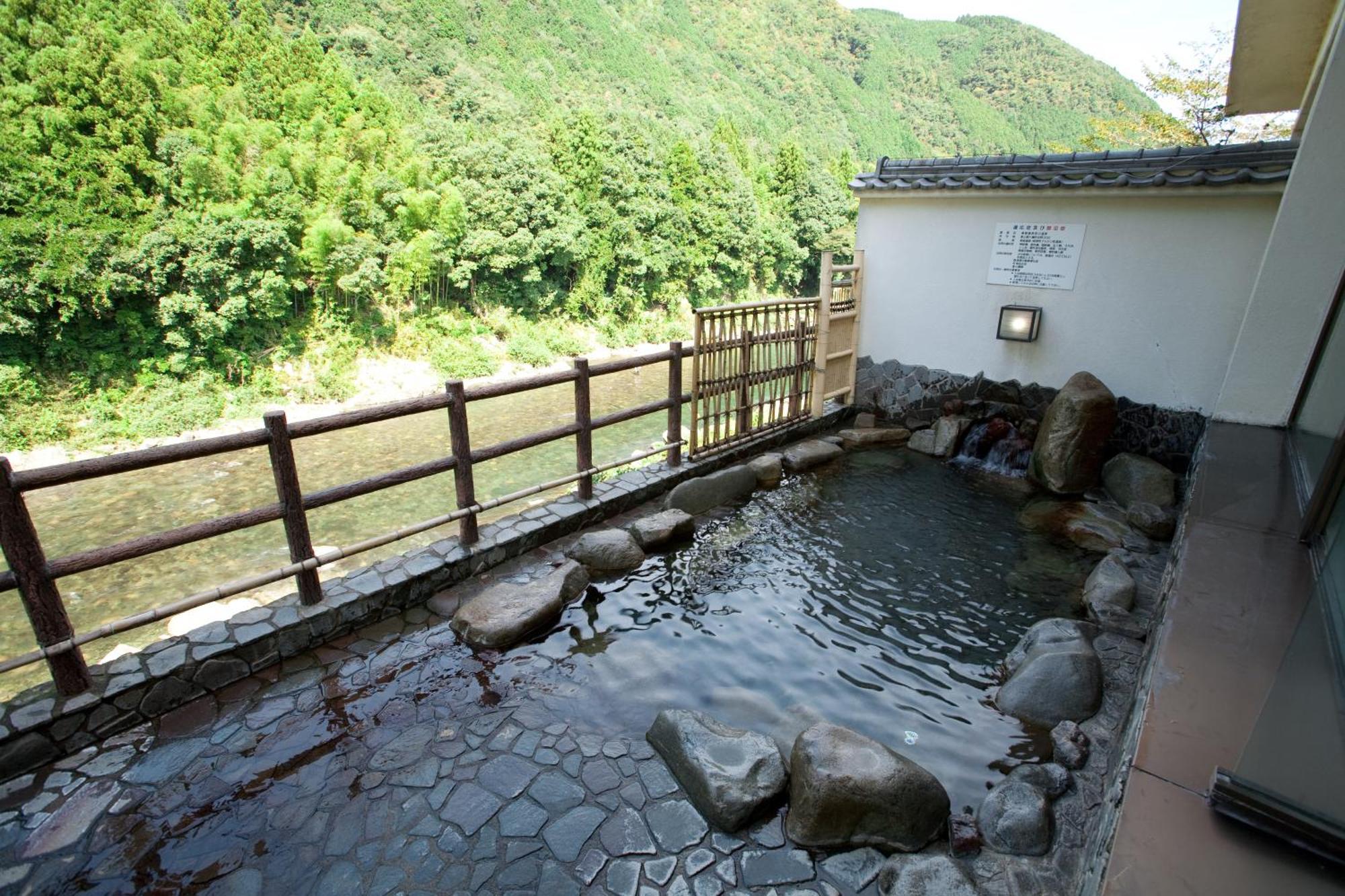 Hotel Gujo Hachiman מראה חיצוני תמונה